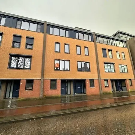 Big House In רוזנדאל