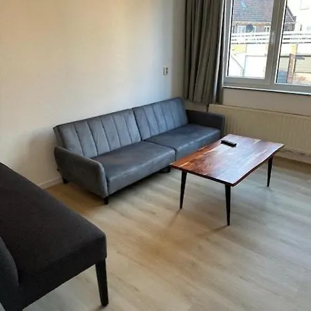 Apartament Big House In *